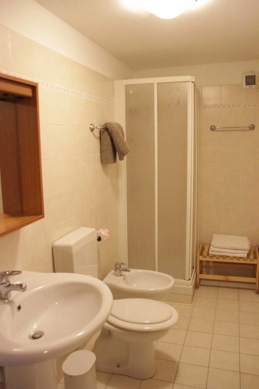 Chambres D'Hotes Les Fleurs Pila  Szoba fotó