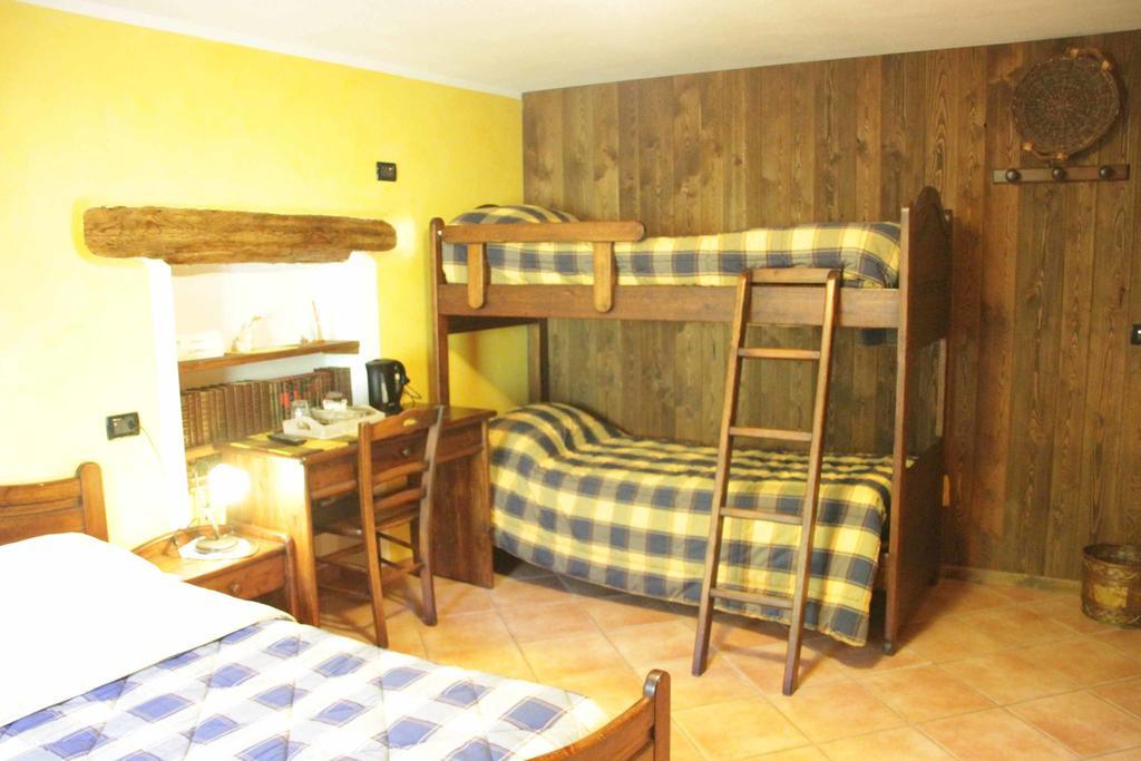 Chambres D'Hotes Les Fleurs Pila  Szoba fotó